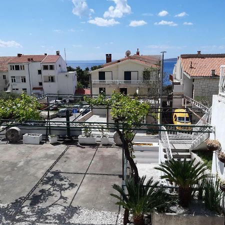 Apartments Kule Brela Esterno foto